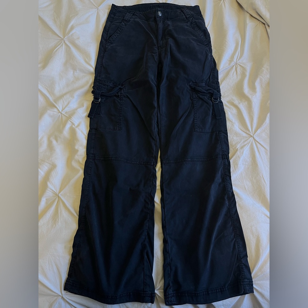 American Eagle Outfitters Dark Cargo Pants